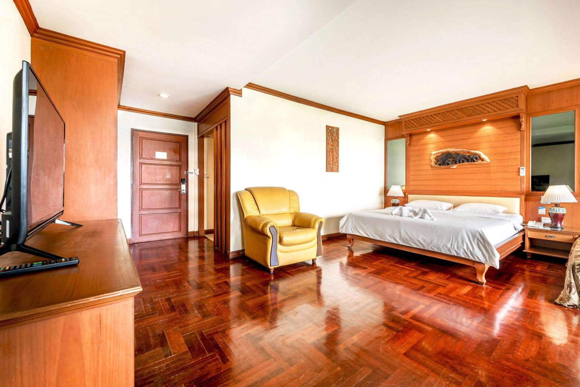 Studio Suite By Royal Ivory Nana Bangkok Extérieur photo